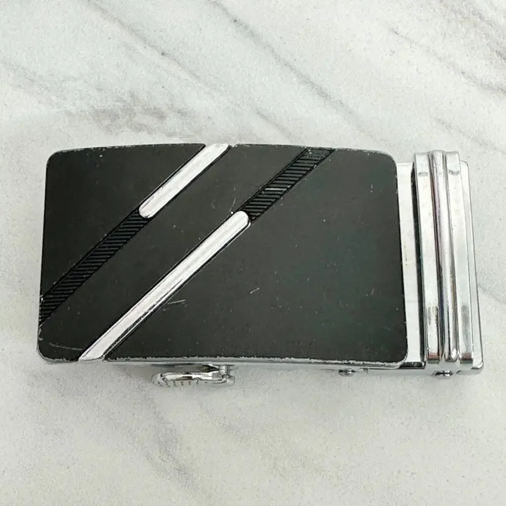 Unbranded clean rectangular ratchet